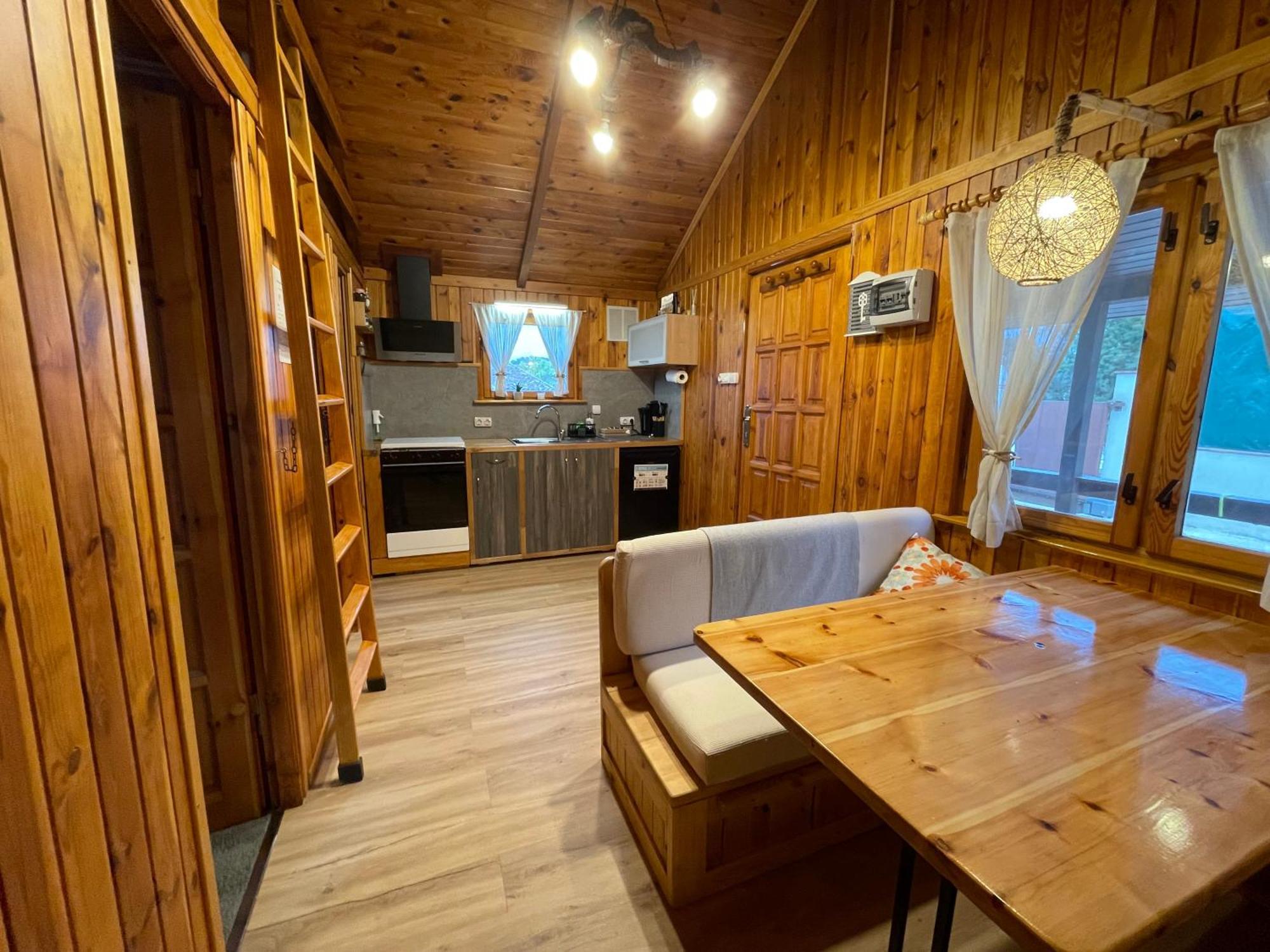 Can Cabris Llagostera Ngoại thất bức ảnh